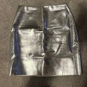 Silver metallic mini skirt